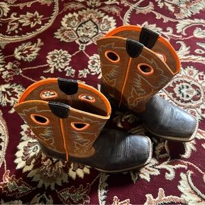 Ariat boots, size 2 boys, brown and orange.